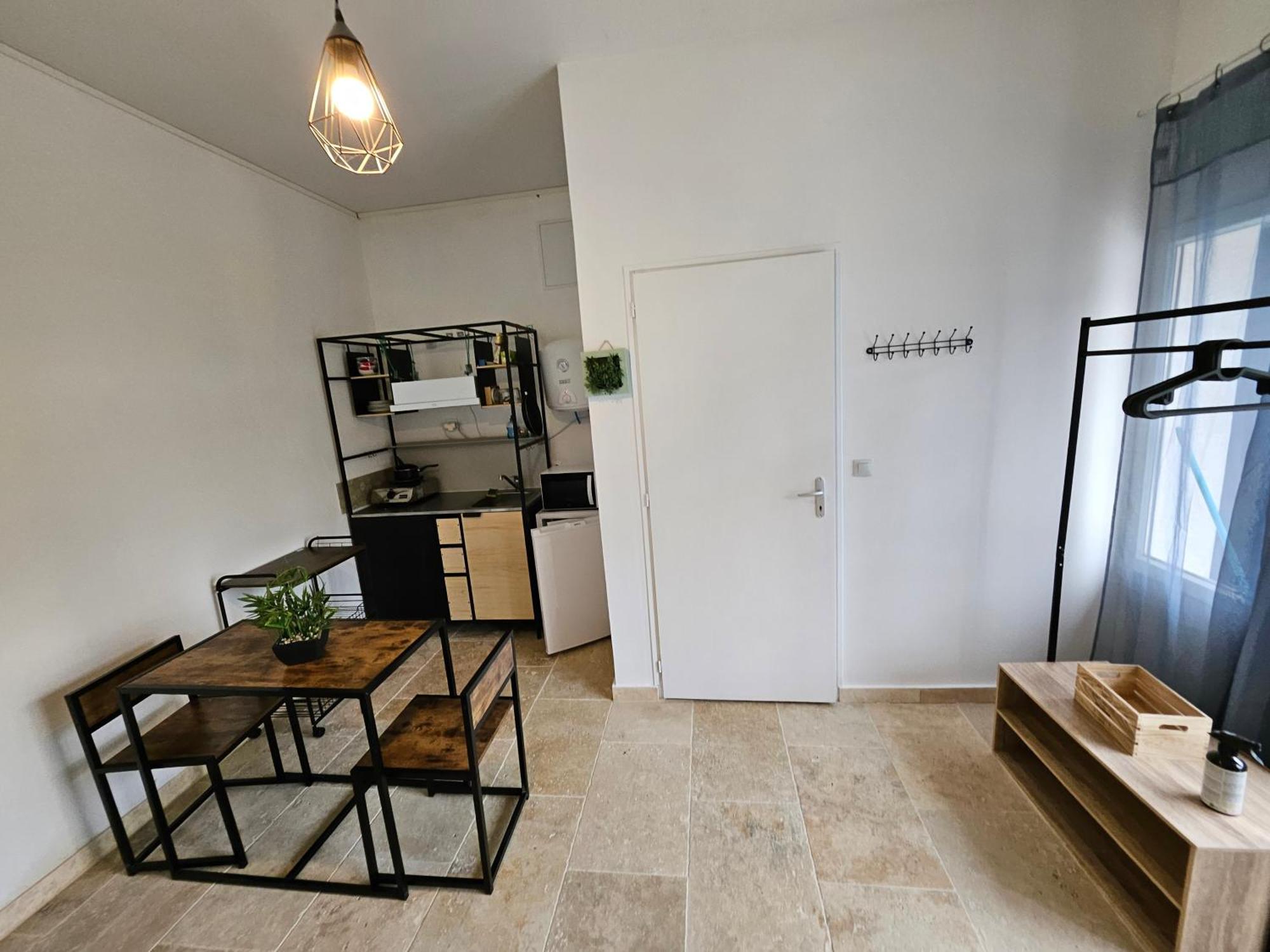Gitedelatournelleauxerre Apartment Auxerre