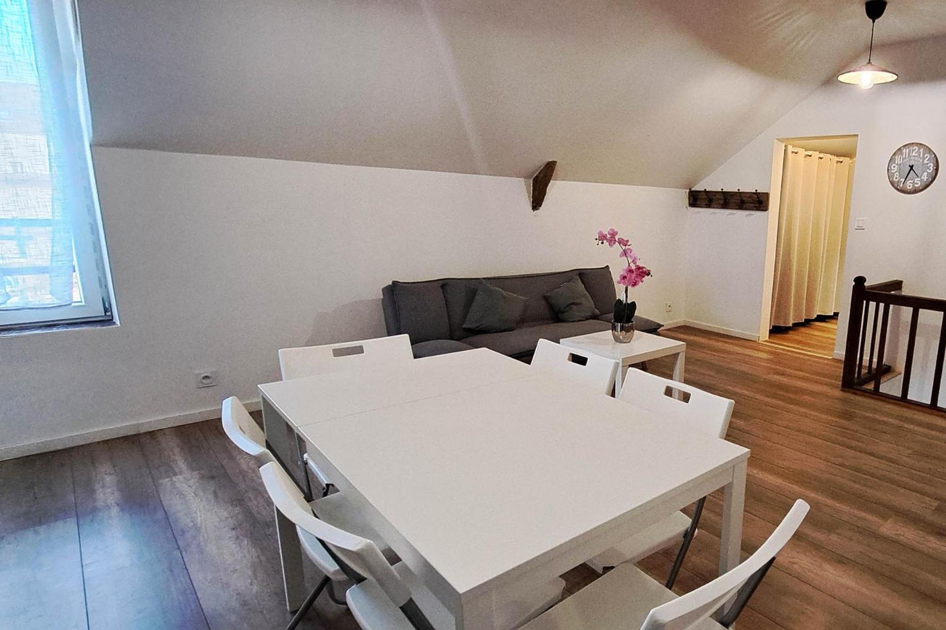 Apartment Gitedelatournelleauxerre Auxerre
